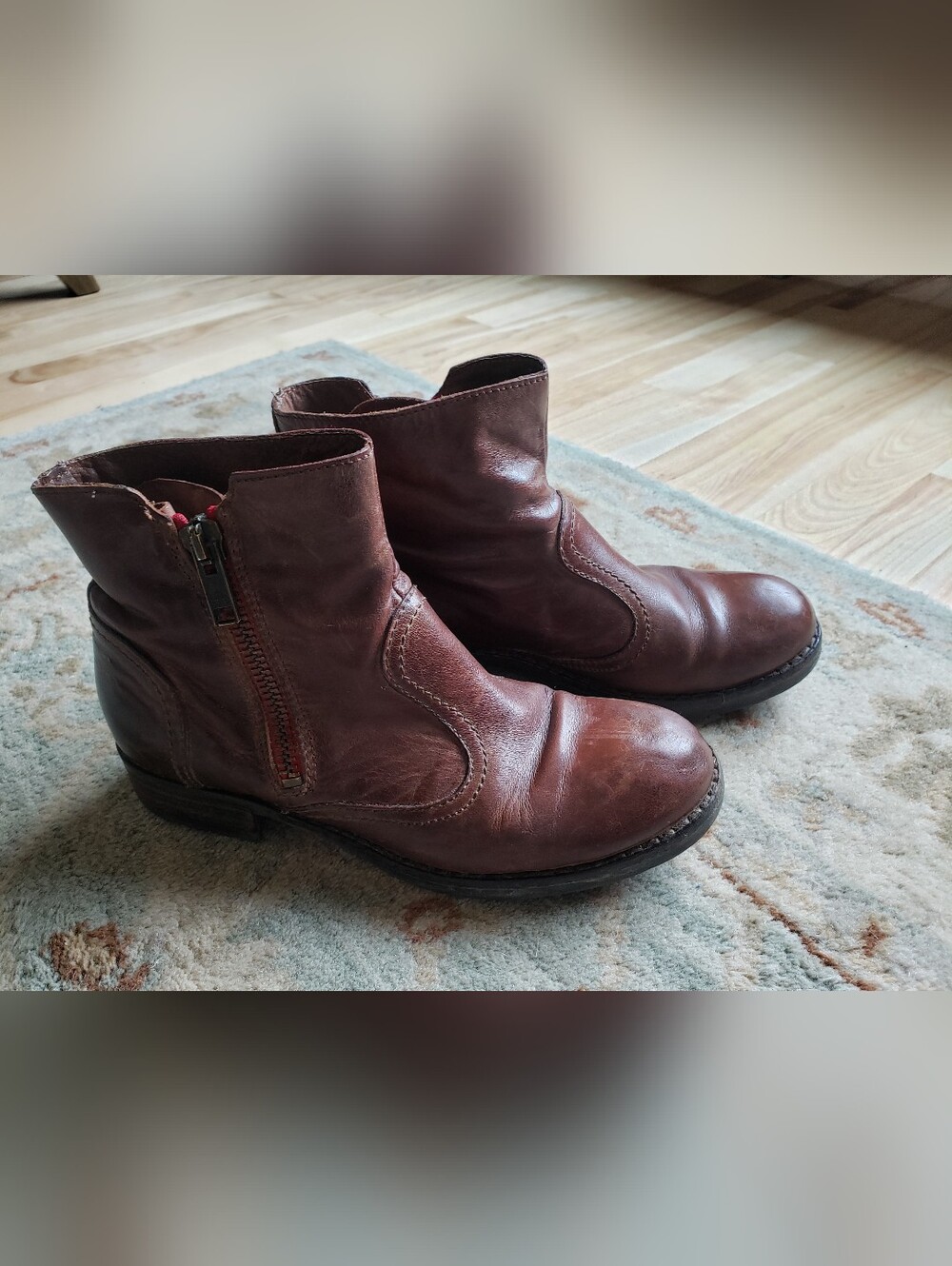 Gorgeous Vintage Rich Brown Arnold Churgin Boots In Size 40.